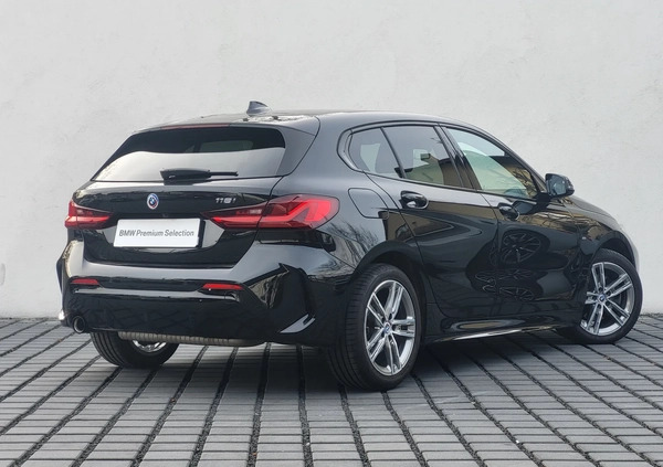 BMW Seria 1 cena 149900 przebieg: 14000, rok produkcji 2023 z Pyzdry małe 46